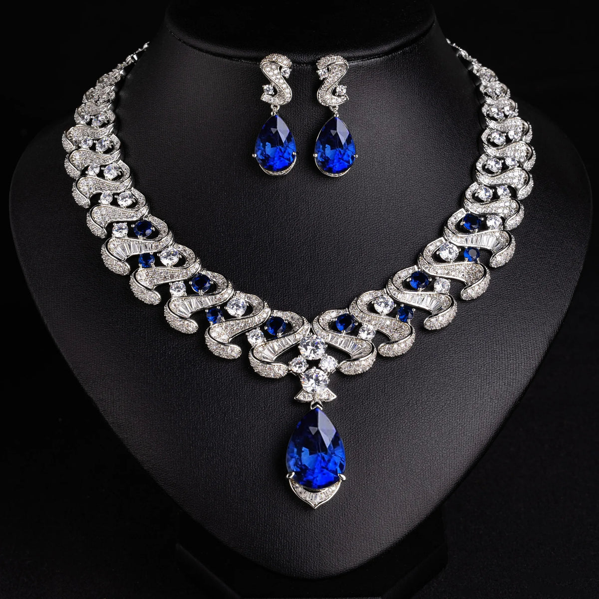 High-Class Necklace & Earring Gift Set
