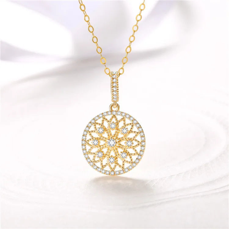 18K Yellow Gold Natural Diamond Pendant Necklace